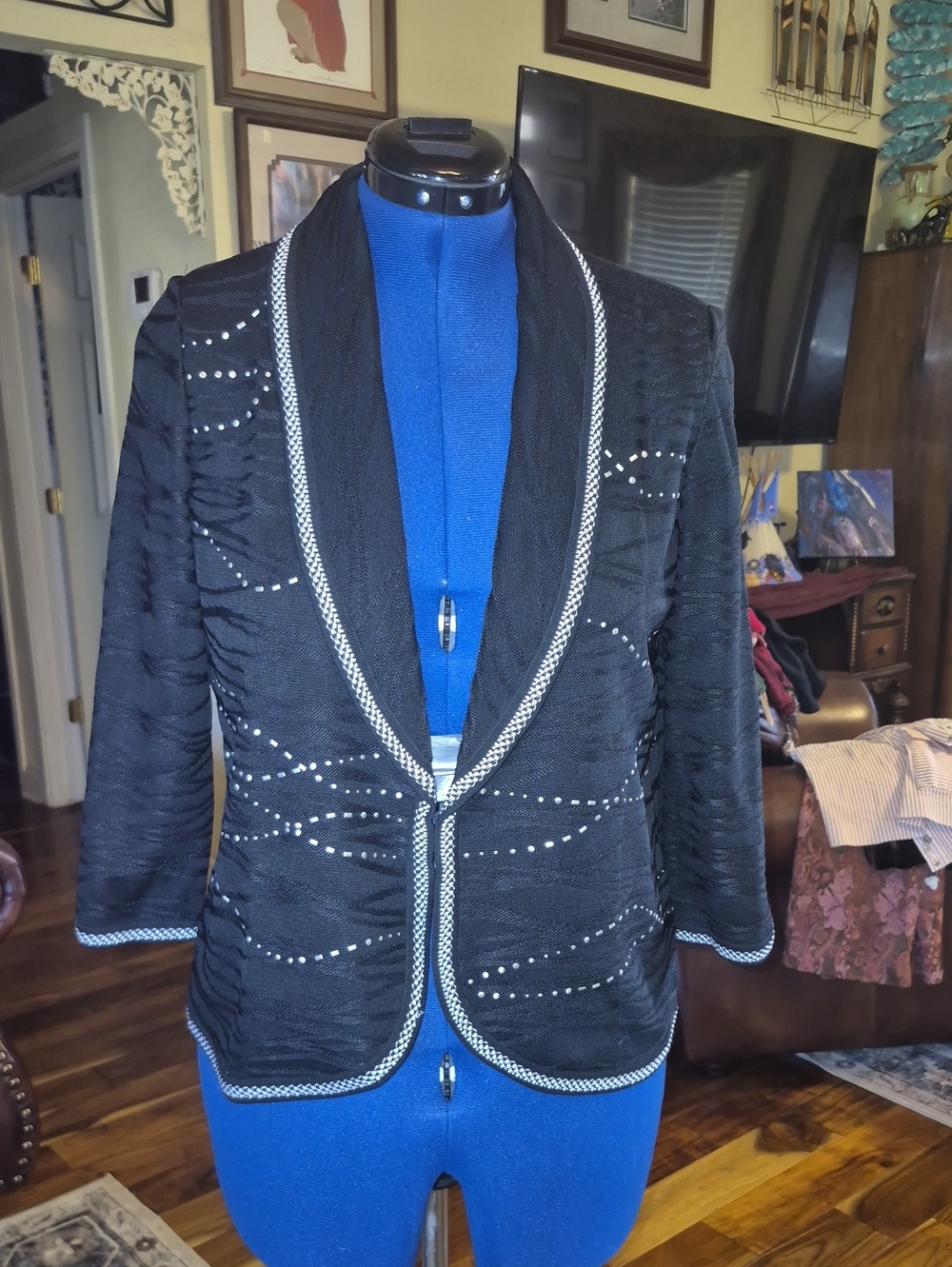 Ming Wang Black Knit Structured Jacket Silver Accents 3/4 Sleeve .(#3982E) Sz.M.
